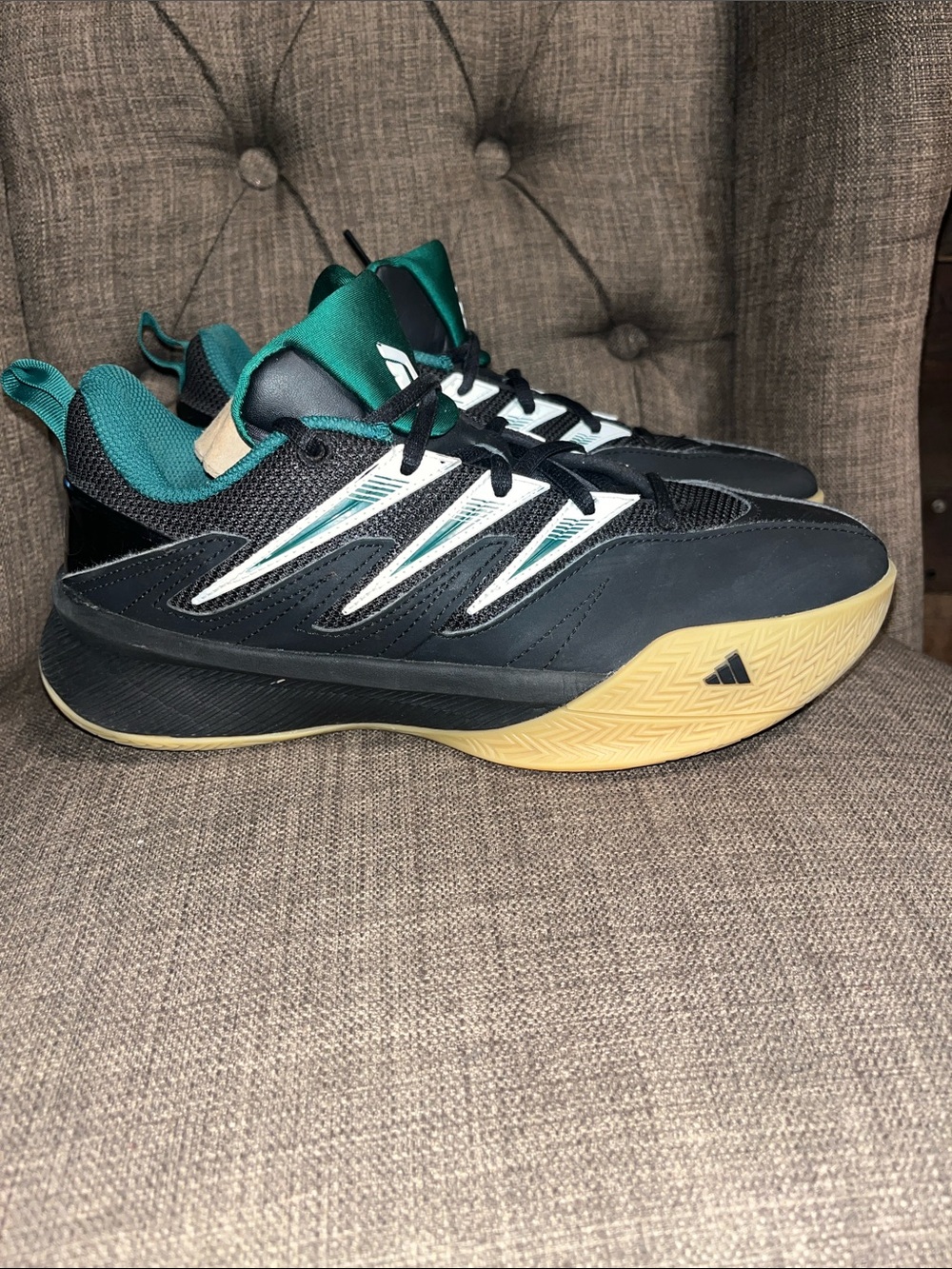 adidas Dame Certified 3 basketball shoes men's 6.5
